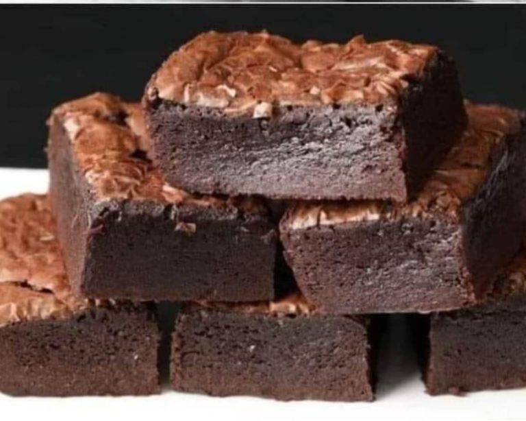 Dessert au Chocolat Noir, Délice Chocolaté Noir, Recette Chocolat Noir, Chocolat Noir Gourmand, Préparation Chocolat Noir, Fondant Chocolat Noir, Plaisir Chocolat Noir, Pâtisserie Chocolat Noir, Chocolat Noir Intense, Douceur Chocolat Noir, Chocolat Noir Maison, Gâteau Chocolat Noir, Délectable Chocolat Noir, Cuisine au Chocolat Noir, Chocolat Noir Bio, Variété Chocolat Noir, Chocolat Noir Fondue, Savoureux Chocolat Noir, Chocolat Noir Belge, Chocolat Noir 70%, Chocolat Noir Croquant, Mousse Chocolat Noir, Truffes Chocolat Noir, Chocolat Noir Artisanal, Chocolat Noir Suisse.