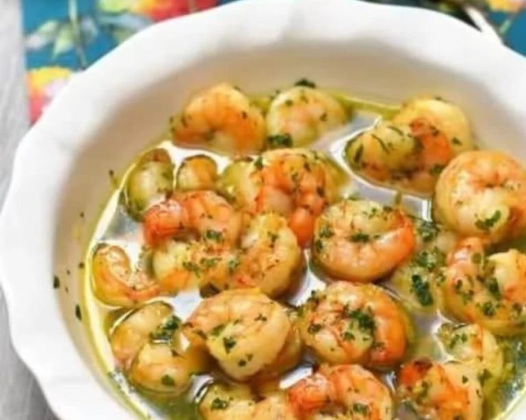 Crevettes grillées à l'ail et au citron