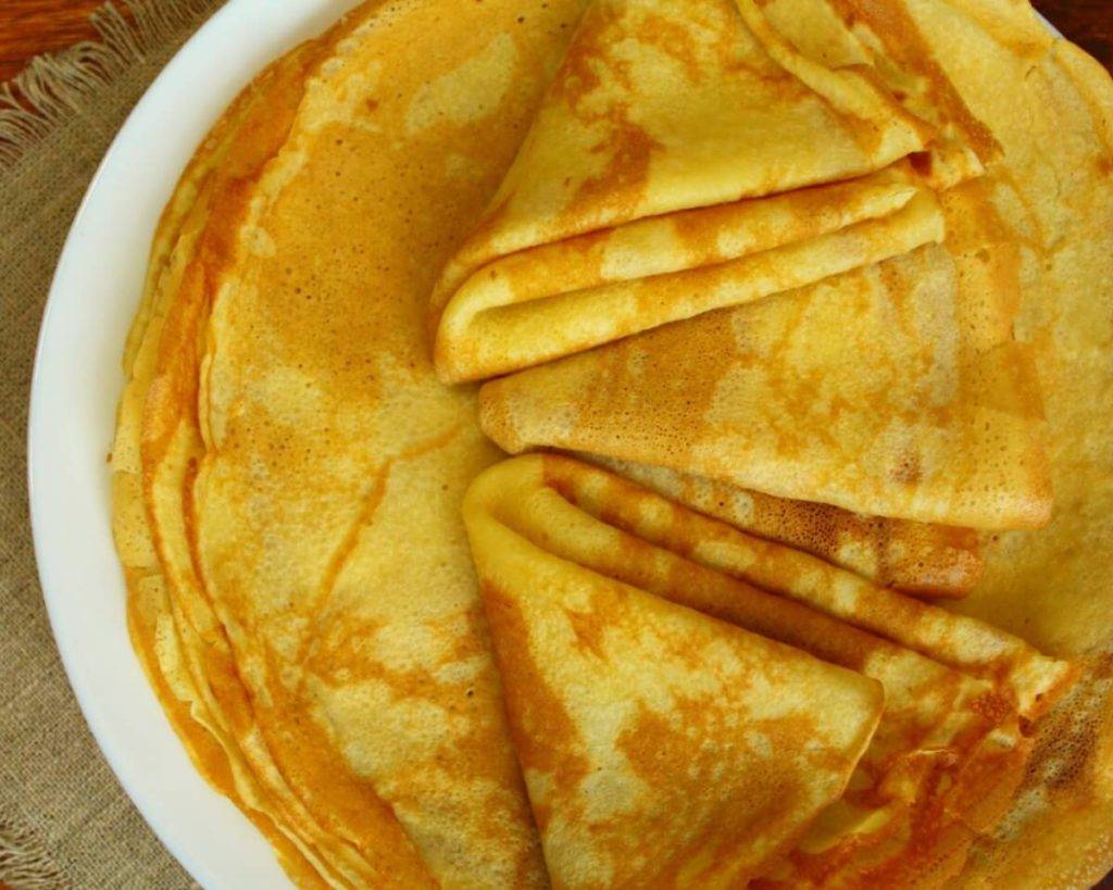 Crêpes faites maison, Pancakes français, Recette de crêpes, Pâte à crêpes, Crêpes sucrées, Crêpes salées, Garnitures pour crêpes, Crêpes au Nutella, Crêpes végétaliennes, Crêpes sans gluten, Poêle à crêpes, Crêpes pour le petit déjeuner, Crêpes Suzette, Crêpes faciles, Appareil à crêpes, Crêpes traditionnelles, Toppings pour crêpes, Crêpes au sarrasin, Faire sauter les crêpes, Crêpes DIY, Soirée crêpes, Café à crêpes, Crêpes gastronomiques, Variantes de crêpes, Crêpes rapides
