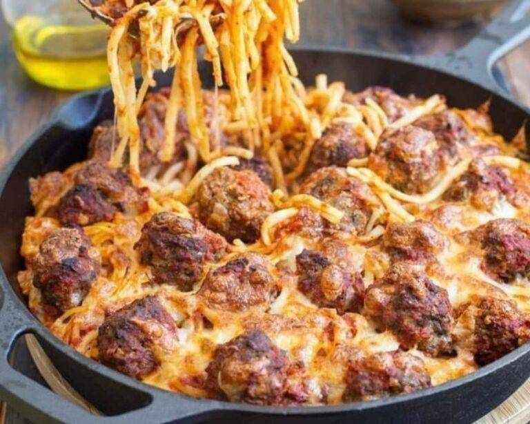 Gratin de Linguine aux Boulettes de Viande